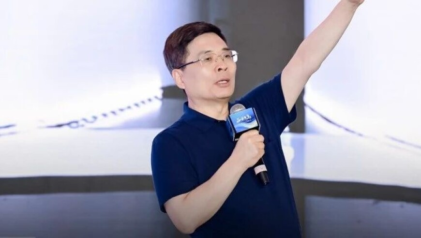 曝乘客起冲突空姐劝架被咬伤,澳门正版内部传真资料大全版特色,整体规划执行讲解_优选版V1.13